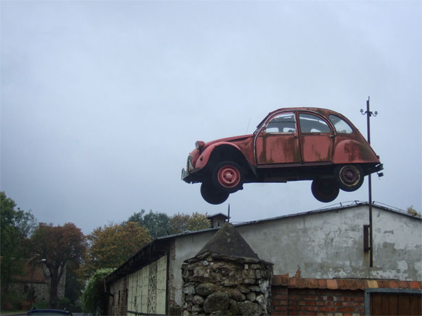 Fotografie Motiv: Fliegende Ente (Auto)